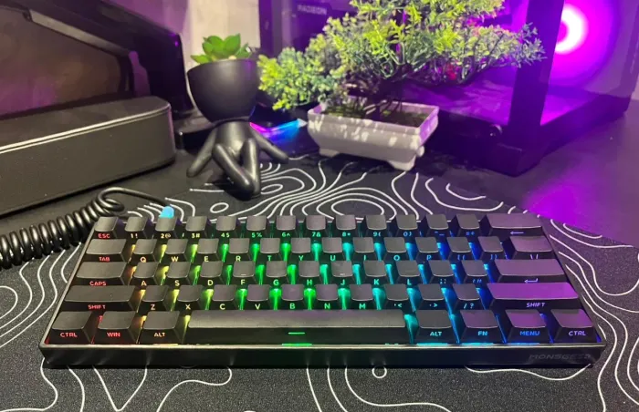 TECLADO GAMER MAGNÉTICO FUN60 PRO