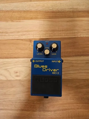 Pedal BOSS Blues Driver BD-2 em ótimo estado (na caixa, praticamente novo)