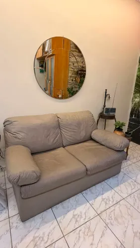 Sofá cama 2 lugares com colchão.