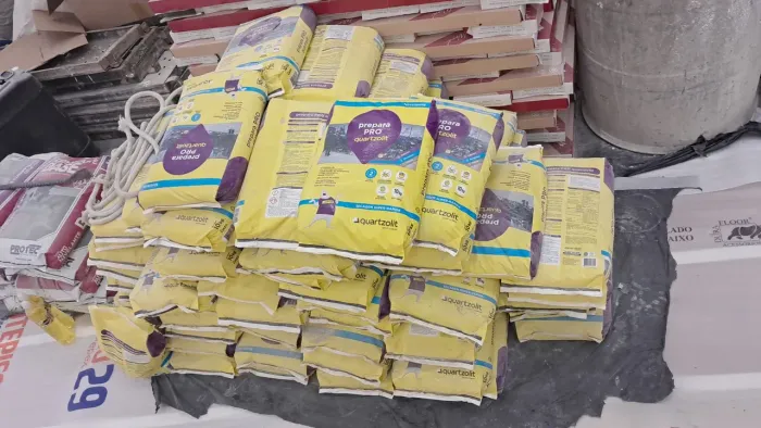 Vende-se nivelantes 10 kg