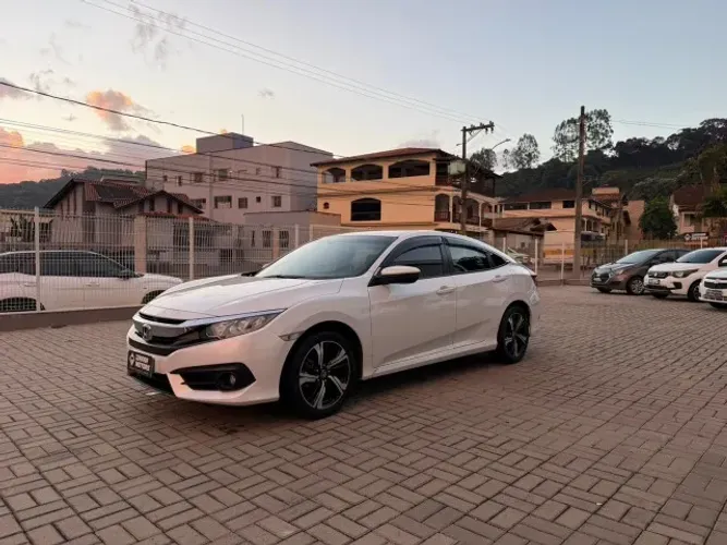 Honda Civic Sedan EX 2.0 Flex 16V Aut.4p 2017