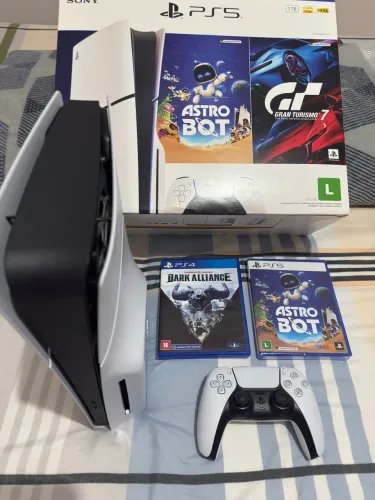 Console PS5 Slim Mídia Física - Garantia até 22/11/2026