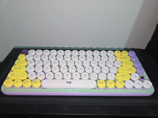 Teclado Mecânico Sem Fio Pop Keys Daydream Lilás Logitech