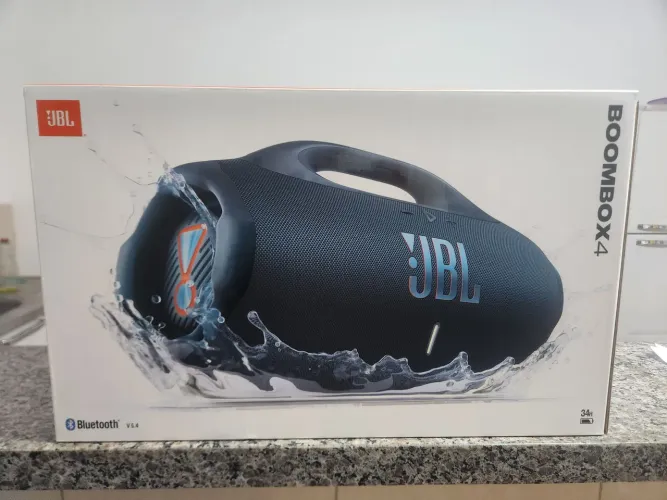 JBL Bombox 4
