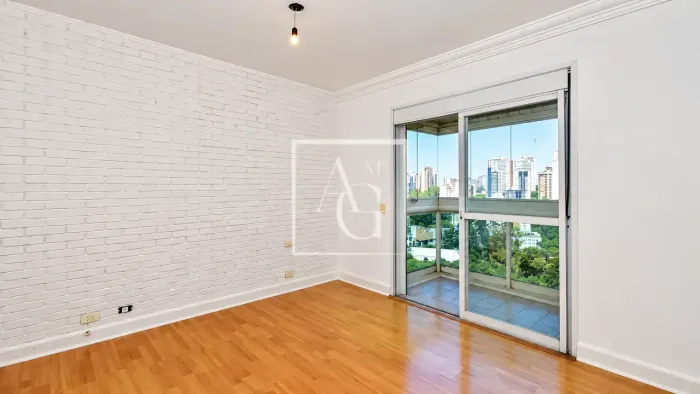 Panamby | Apartamento de 288 m² com 4 suítes e 4 vagas, em condomínio clube