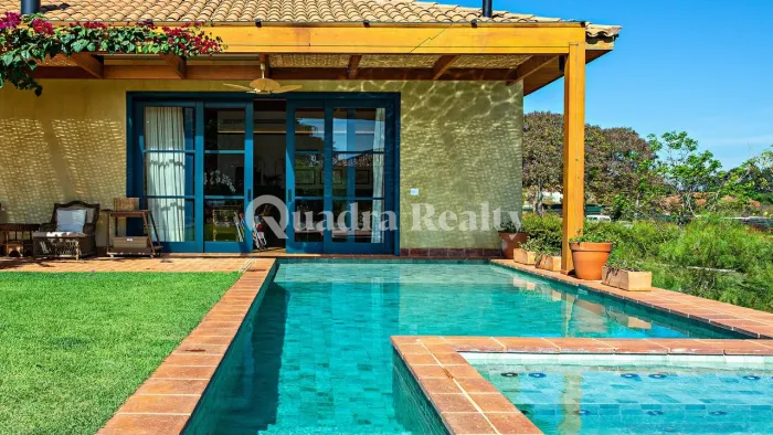 Casa de campo no Haras Larissa com lazer completo