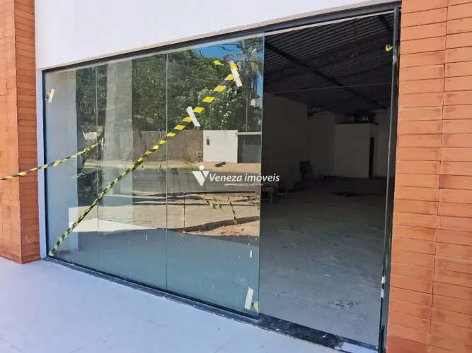 Sala Comercial na Avenida Lindolfo Monteiro para aluguel
