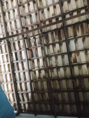 (Pedreiro disponível chamar no whatsapp * ou * só liga ou mensagem !