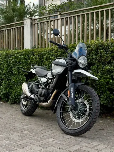 Himalayan 450 Kamet White - JOÃO OLIVEIRA