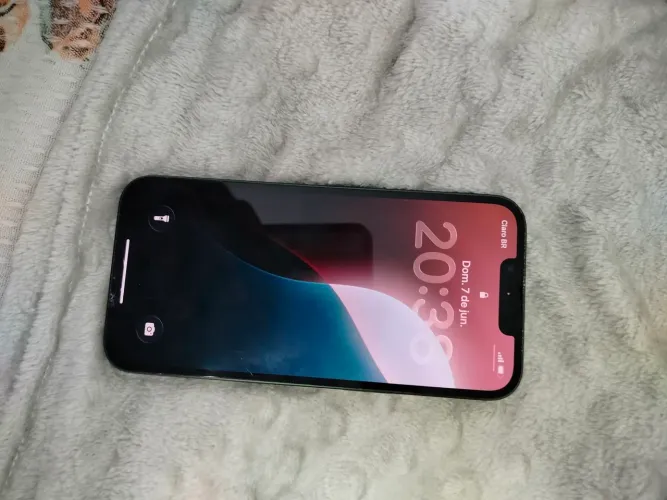 iPhone 13 normal.