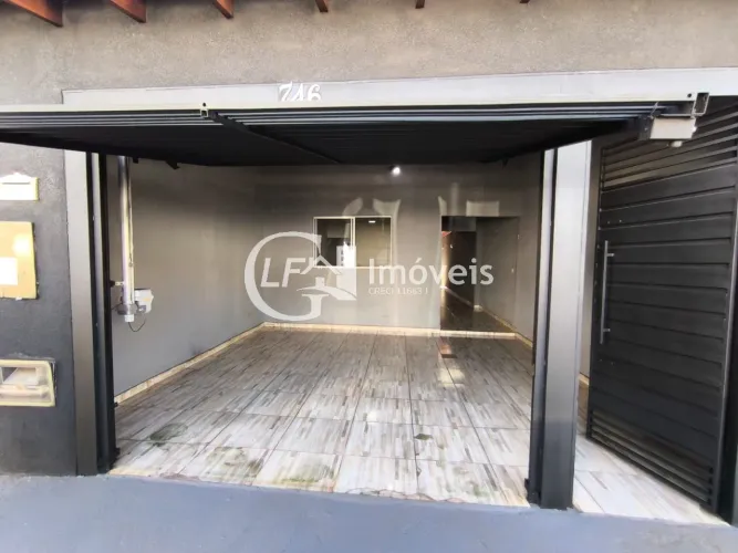 Casa para locação na Vila São Jorge da Lagoa em Campo Grande-MS: 2 quartos, 1 sala, 2 banh