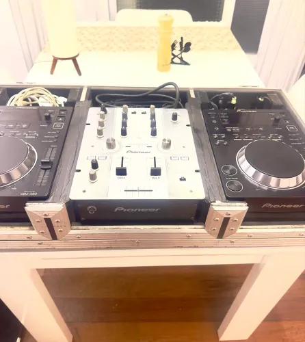Kit de cdj Pioneer 350 USB com mixer dum 250
