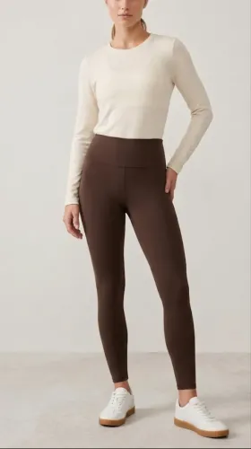 ?Nova sem etiqueta" - comprada e não serviu. Legging peluciada por dentro confortáve