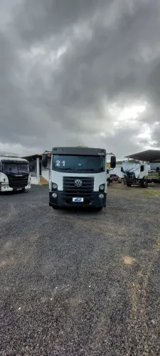 Caminhão Volkswagen 30280 Ano /Mod 2020/2021 8×2