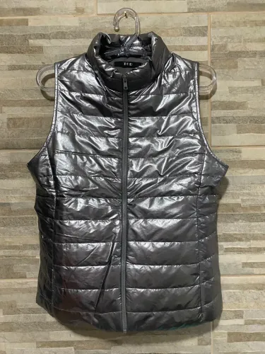 Colete Puffer tamanho M marca Tob