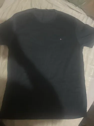 camiseta manga curta, aramis.Nova, nunca usada.