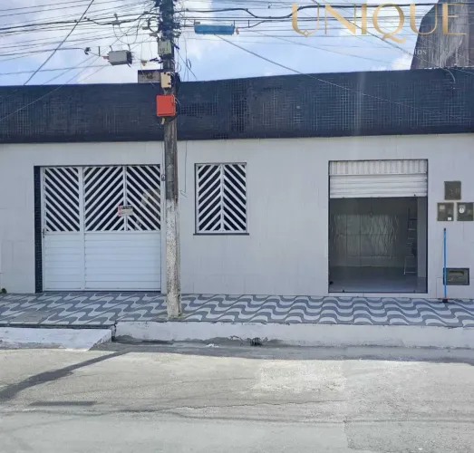 Casa no Bugio com Ponto Comercial anexo - 208270 [11548]