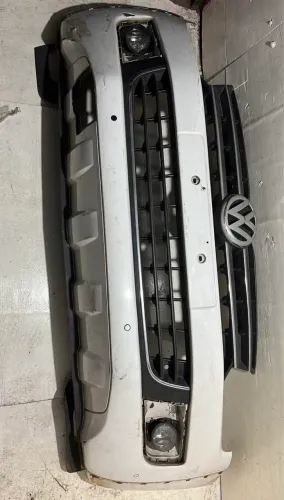Pára-choque dianteiro VW Amarok ano 202 13 24 15 dúvidas * ou *