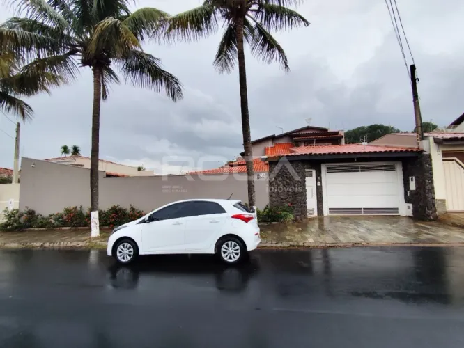 Casa à Venda em São Carlos - Condomínio no Residencial Samambaia com 5 Dormitórios e Lazer