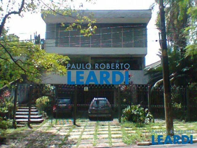 CASA ASSOBRADADA - ALTO DA LAPA - SP