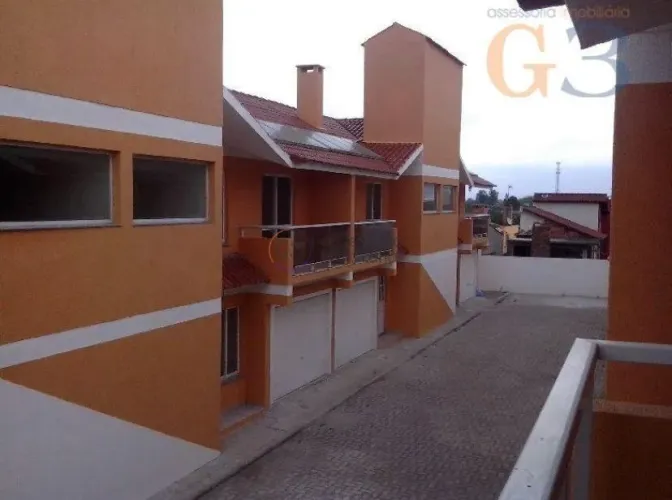 Sobrado em Condomínio Fechado para Locação no bairro Fragata.