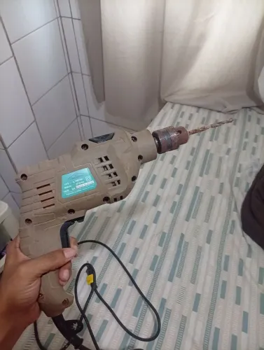 Furadeira 