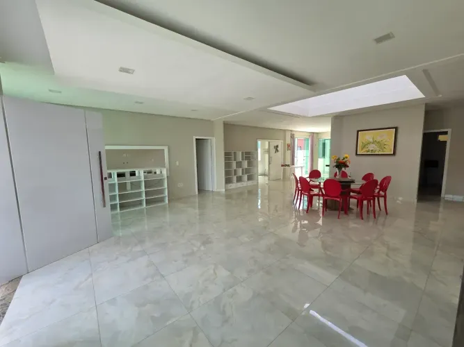 Residencial Castanheira Casa de 4 Suítes alugo + Energia Solar