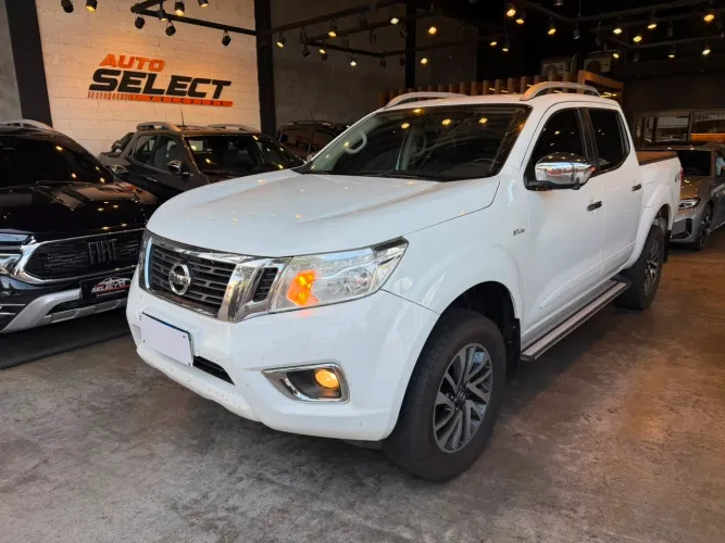 Nissan Frontier LE CD 4X4 2.3 Bi-TB Diesel Aut. 2022