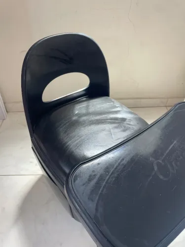 CADEIRA DE PEDICURE SEMI NOVA