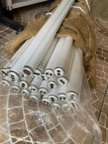 Lâmpada fluorescente tubular 120cm