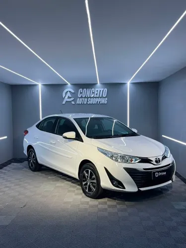 Toyota Yaris XS Connect Sedan 1.5 Flex 16V AUT 2022