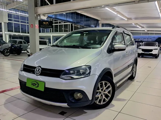 Volkswagen Spacecross 1.6 MI Total Flex 8V 2013