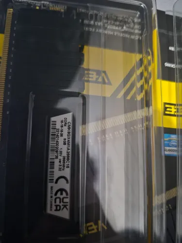 Quatro Memorias RAM DDR4 Vengeance LPX 8GB 2666 MHZ