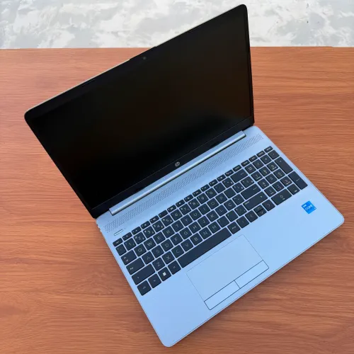 Notebook HP i5-1135G7/8GB/SSD NVMe 256GB/Intel Iris Xe/Tela 15,6?/Windows 11