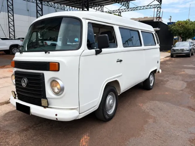 Volkswagen Kombi Standard 1.4 MI Total Flex 8V 2014