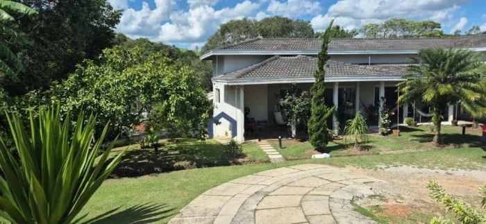 Casa com 4 dormitórios à venda, 317 m² - Reserva Fazenda São Francisco - Jambeiro/SP