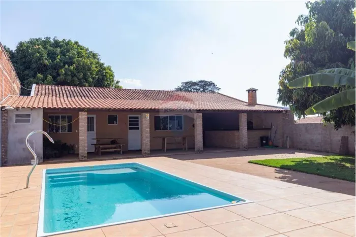 Condomínio Residencial Copacabana Rancho com 2 dormitórios wc piscina varandão com churras