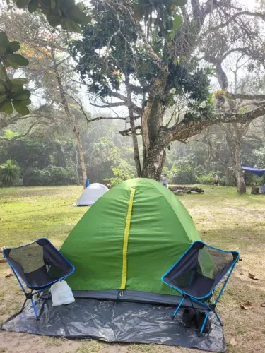 VENDE-SE BARRACA QUECHUA 3 LUGARES.