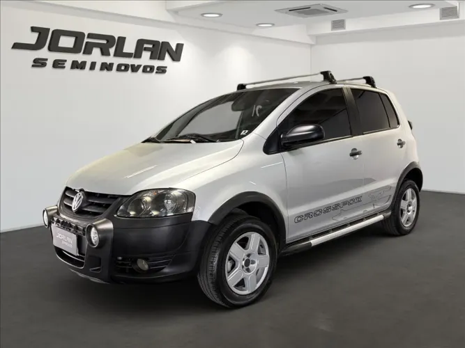 Volkswagen Crossfox 1.6 MI Total Flex 8V 5P 2010