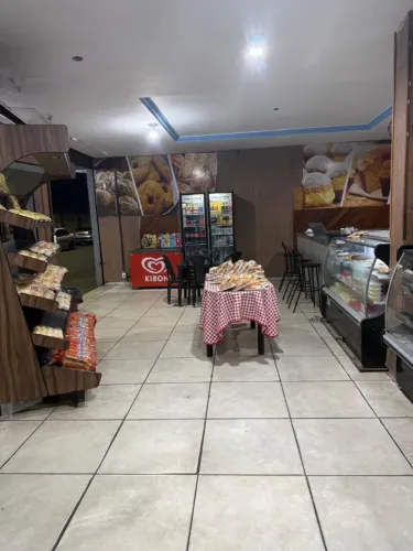 Padaria em pleno funcionamento