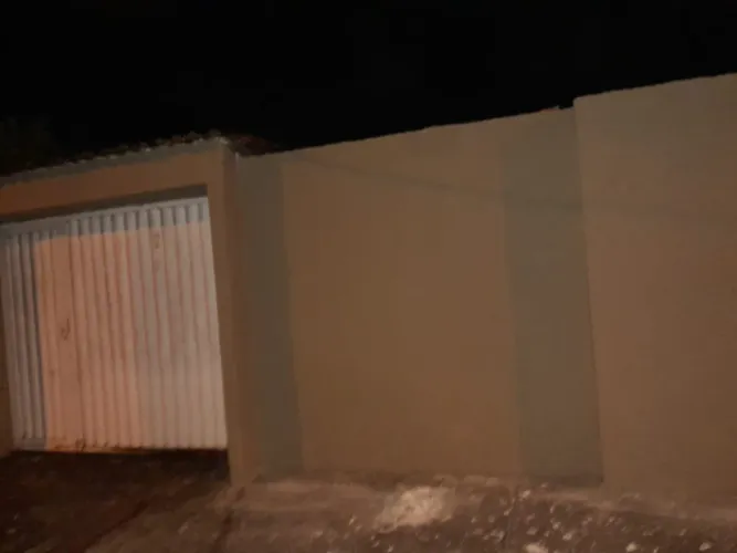 Alugo casa em condomínio fechado 