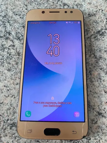 Vendo celular Samsung j5 .32g divido até em esse valor 300 reais