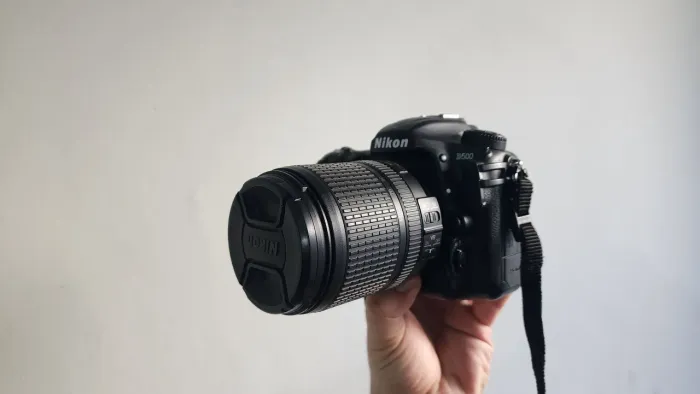 Nikon D500 + Lente 18-140mm f3.5
