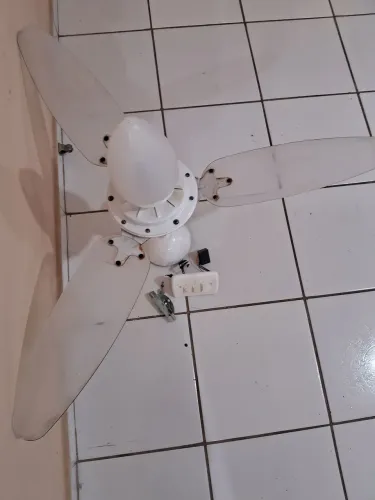 Vendo ventilador de teto