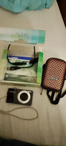 Câmera compacta Samsung PL100