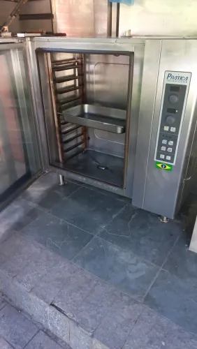 Forno combinado trifazico Pratika