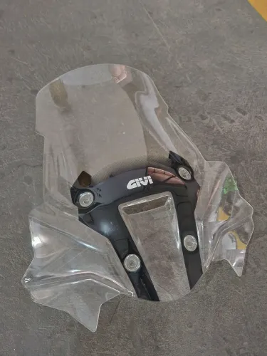 Bolha / Para-brisa GIVI para Tiger 900