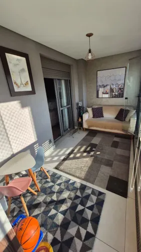 Apartamento para locação em Vila Gumercindo com 2 quartos, sendo 1 suíte, 98m²