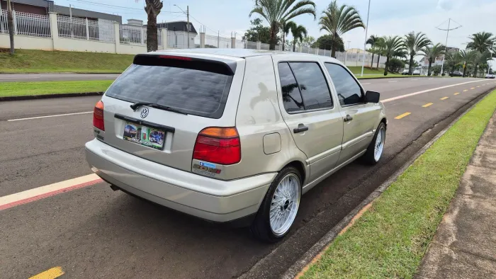 Volkswagen Golf GLX 2.0 4P 1996