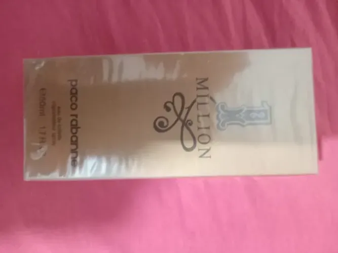 vende-se um perfume importado